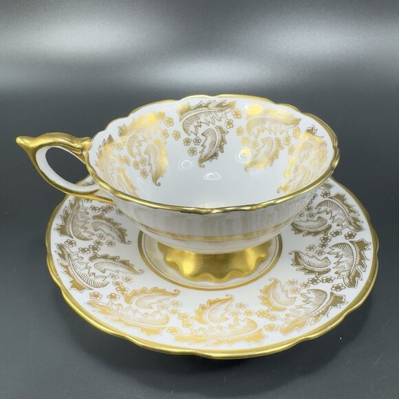 Royal Stafford Fine Porcelain China Teacup And Saucer England Heavy Gold Pattern - Picture 15 of 16